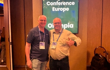 Thomas op de PGConfEU in Athene